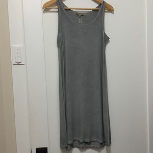 NWT Silvery gray Flowy mini dress